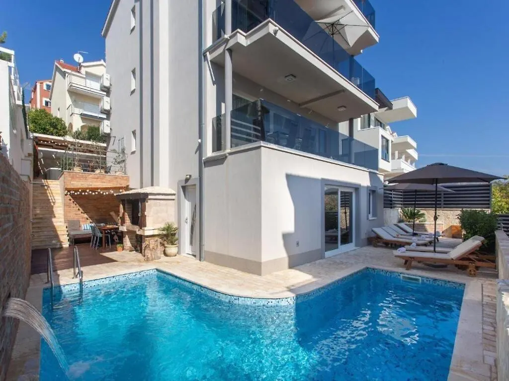 Apartment Slavena Trogir
